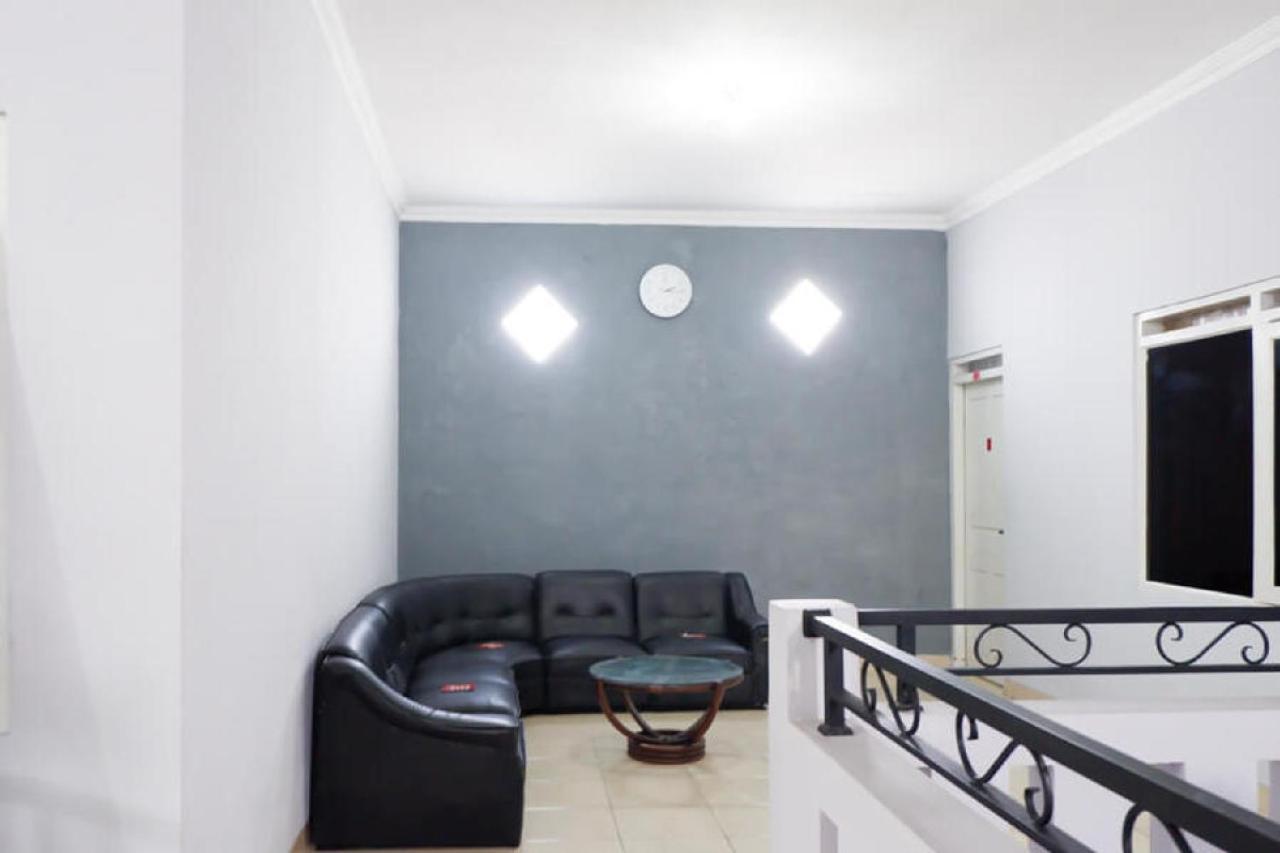 Hotel Almaidah Jogjakarta Redpartner